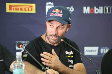 "Que bueno un reconocimiento en vida": "Chaleco" López agradece homenaje del Copec RallyMobil