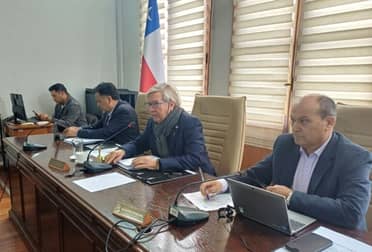 Concejo Municipal de Curicó aprobó licitaciones para retiro de residuos domiciliarios y mejoras del Parque Recreativo en Villa Conavicoop