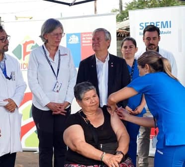 Departamento de Salud de Curicó llama a grupos objetivos para Campaña de Vacunación 2026
