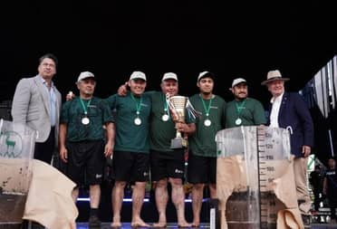 Viña Raíces se corona campeona del tradicional concurso de pisadores de uva en la Fiesta de la Vendimia 2026