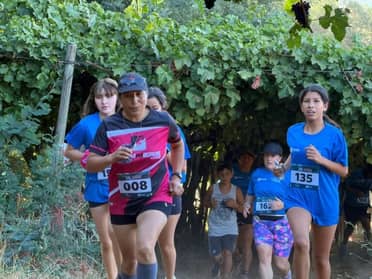 Corrida Familiar dio inicio a actividades del Festival Folclórico de la Vendimia en Molina