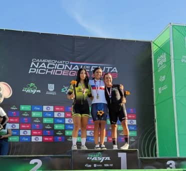 Ciclistas curicanas logran plata y bronce en el Gran Fondo Nacional de Pichidegua