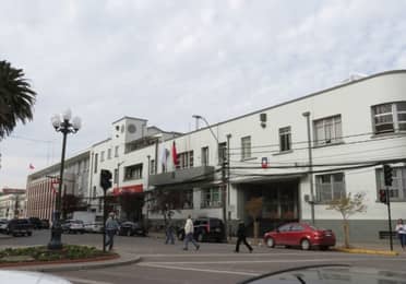 Educación concentra el déficit financiero del municipio curicano al cierre de 2025