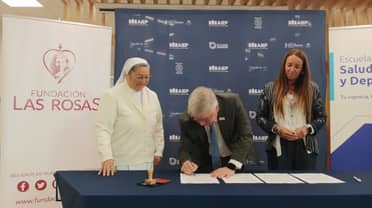 AIEP y Fundación Las Rosas firman convenio de colaboración en beneficio de adultos mayores