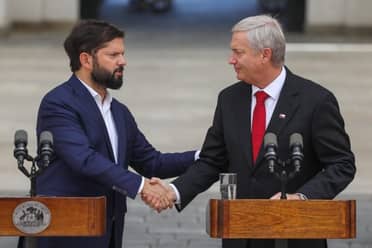 El traspaso transparente y el “testigo” que nadie quiso soltar