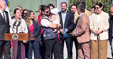 Presidente Boric inaugura remodelación de Plaza Baquedano junto a su hija