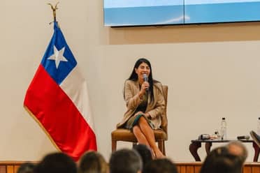 Ministra Lincolao visita el Maule con resguardo policial