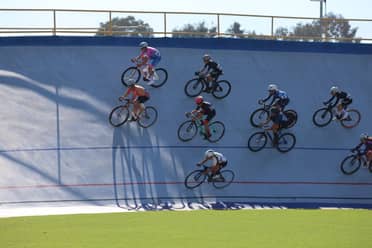 Velódromo de Curicó albergó con éxito la primera fecha de la Copa Chile de Ciclismo