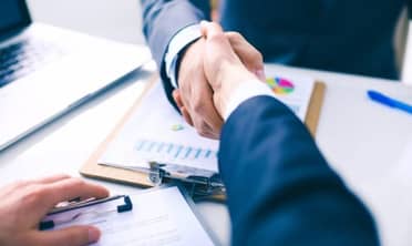 En el Maule: Mayores de 50 años tienen baja desocupación, pero tardan más de un año en encontrar trabajo