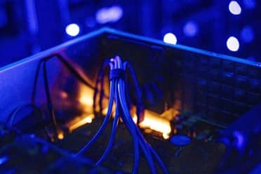 Inteligencia artificial dispara demanda eléctrica de centros de datos hacia 2030