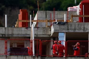 Avanza la reducción de la jornada laboral: Académica explica cómo enfrentar el nuevo escenario de 42 horas