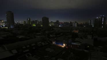 SEC impone nuevas multas millonarias por mega apagón de 2025