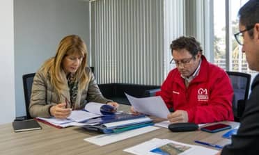 Ministra de Energía asegura al Gobernador del Maule la continuidad del subsidio eléctrico
