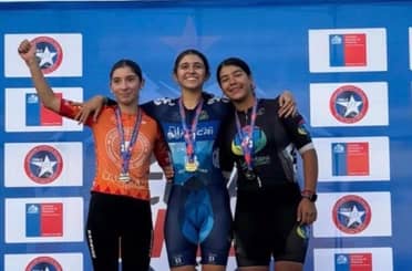 Fernanda Pizarro brilla con tres oros en la Copa Chile de Pista