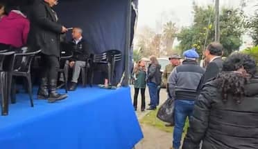 Vecina cae desde el escenario durante el aniversario 116 de Sarmiento