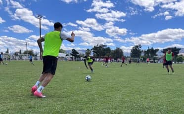 Jóvenes de la Fundación Locos por el Fútbol viajarán a probarse a España