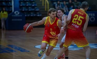 Liceo de Curicó tropieza ante Unión Deportiva Española en el inicio de los playoffs de la Liga Dos