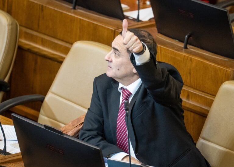 Cámara aprueba extensión de plazo para inscribir derechos de agua