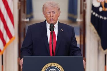Trump asegura que operativo militar de EE.UU. dio muerte al líder del Tren de Aragua