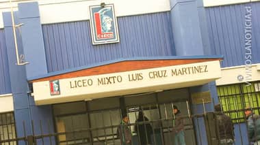 Entregan mejoramiento de la infraestructura del Liceo Luis Cruz Martínez