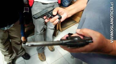 Detienen a sujeto que amenazaba a sus vecinos con su arma de fuego