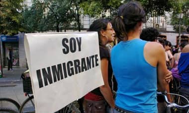 49% de los migrantes se siente en desigualdad de condiciones ante la ley