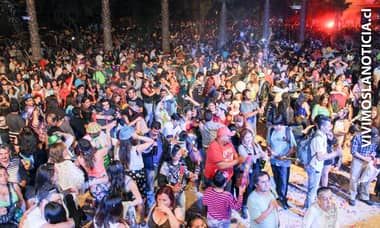 Curicanos despidieron el año viejo y dieron la bienvenida al 2016