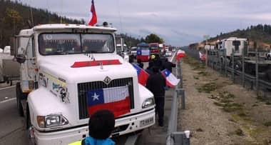 Camioneros llaman a no pagar y a bloquear peajes