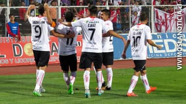 80 entradas se venderán a hinchas de Curicó Unido para partido ante Iberia