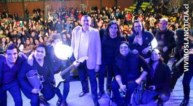 Mamás rauquinas celebraron su día con “Garras de Amor”