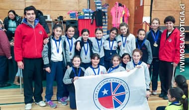 Inglesas de Talca triunfan en nacional de vóleibol