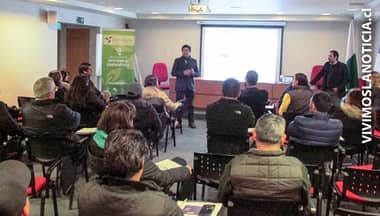 Microempresarios de Curicó conocieron los beneficios de la sustentabilidad
