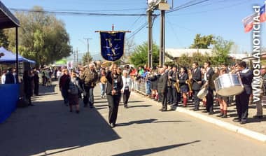 Vecinos de Los Niches vivieron desfile de fiestas patrias