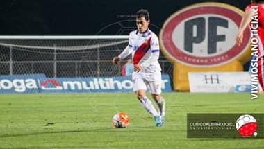 Alfredo Ábalos entre los nominados para ser mejor jugador de la Primera B