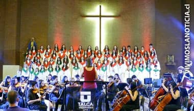 Orquesta y coro de niños brindaron concierto en Curicó