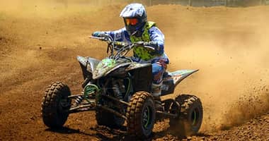 Destacan a nueva promesa curicana en cuatrimoto de competencia