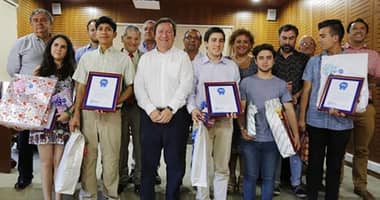 Alcalde de Talca distinguió a estudiantes talquinos puntajes nacionales en la PSU 2016