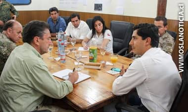 Ministro de Defensa visitó la comuna de Vichuquén