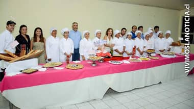24 molinenses se capacitaron en gastronomía y pastelería