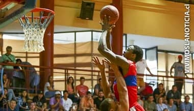 8 por el título y 4 por no descender en la LNB