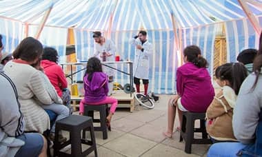 Científicos UTalca enseñaron ciencias en balnearios maulinos