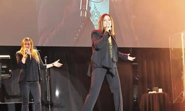 Myriam Hernández incombustible