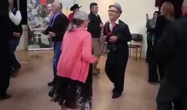 Con “malón” adultos mayores reinician programa vínculos