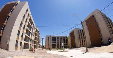 Ordenan urgente reparación de departamentos de Villa Futuro
