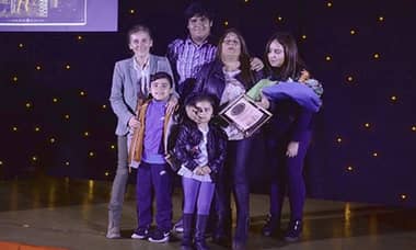 [Fotos] Molina celebró con doble show a las mamás de la comuna