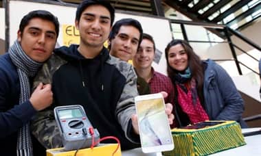 Universitarios desarrollan innovaciones sustentables para cargar celulares