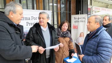 Se inició la "firmatón” por la candidatura de Guillier