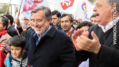 4 mil firmas recibió candidato Guillier desde la región del Maule