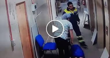 [VIDEO] Revelan agresión de paramédico a su pareja en clínica de Valparaíso