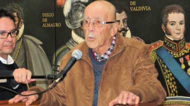 “Sáquese el gorrito” ganó concurso literario Carlos Bernal Silva